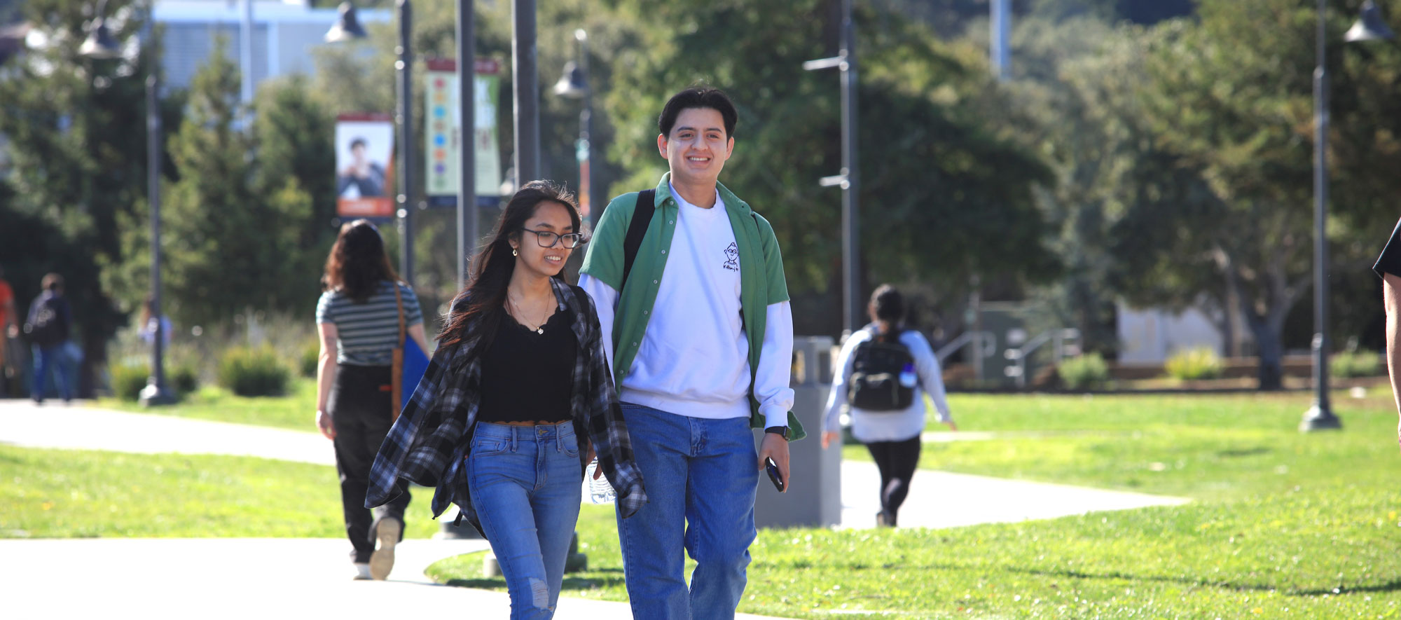 Two MPC Students Walking on Campus