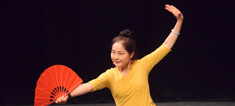 asian culture show performance